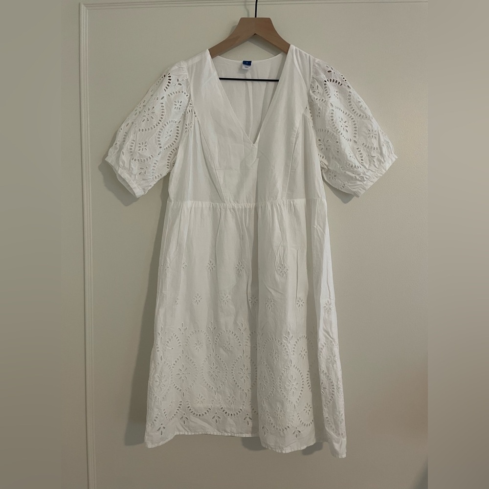 Old Navy V-neck puff sleeve eyelet mini dress white Small